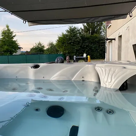 L'entre 2 Lyon Grenoble - Avec Jacuzzi شقة فندقية Izeaux